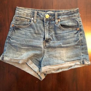 Refuge stretch shorts.